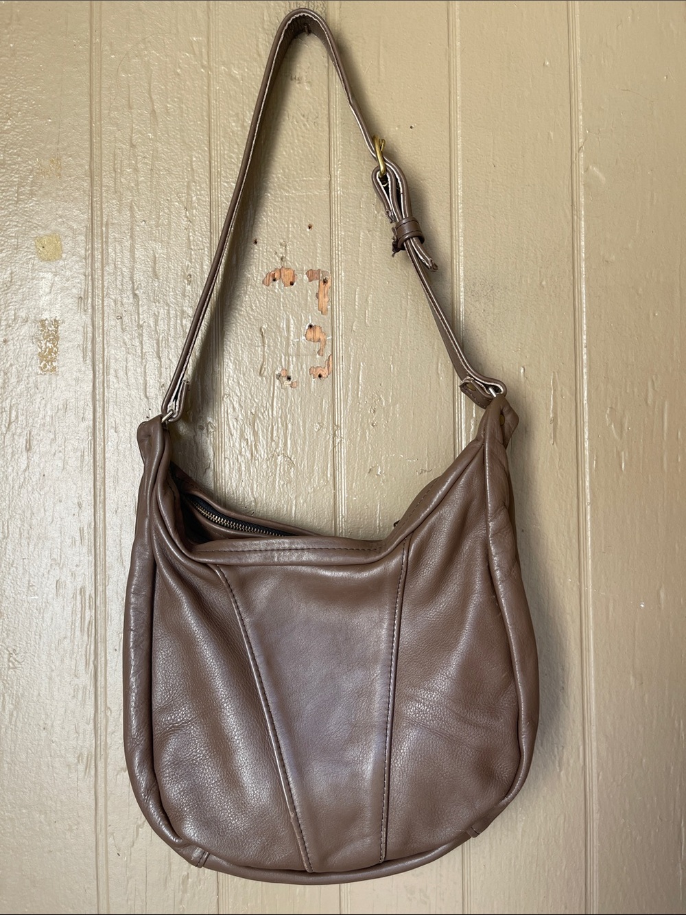 Guardian Bags Vintage Soft Pebbled Brown Leather Shoulder Bag